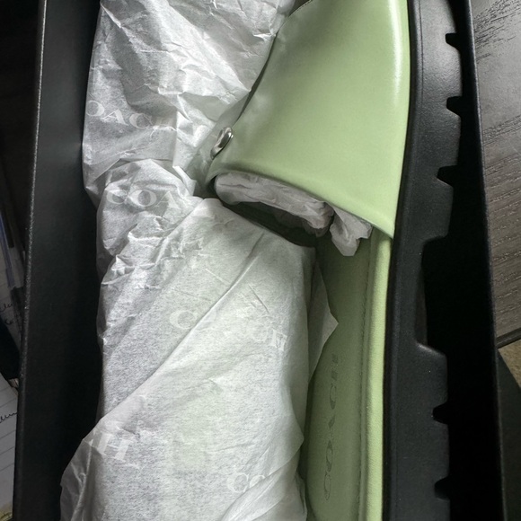 COACH Florence LTH SANDAL -BRAND NEW size 9.5 - Picture 3 of 4